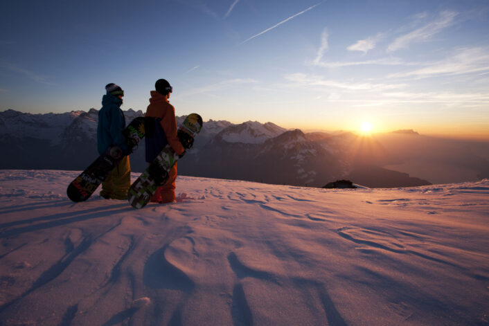 stoos_kinder_snowboard